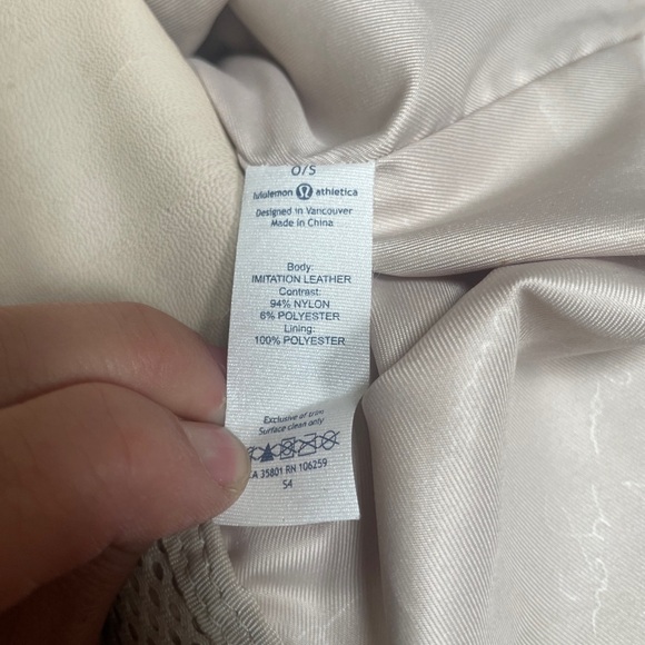 Lululemon Om The Day Bag Black Reflective Large Duffle Yoga Mat Gym Travel - Picture 16 of 16